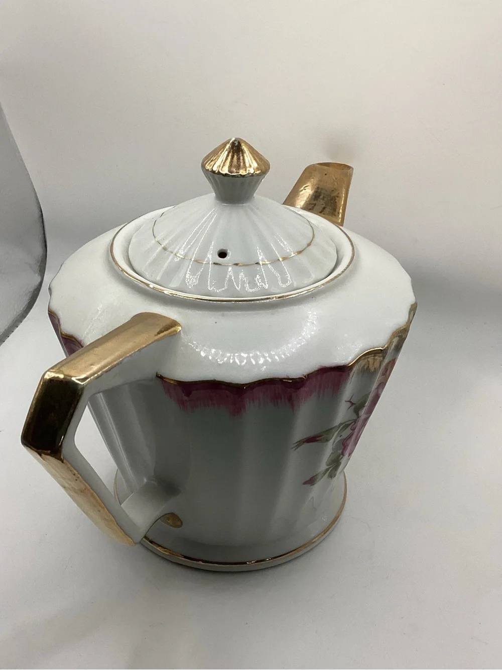 vintage Trimont Ware (Made in Japan) porcelain teapot pink roses gold trim